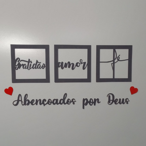 Kit 3 Quadros Decorativos + Frase Com 2 Mini Apliques de Coração Frase de Parede Quarto Ou Sala